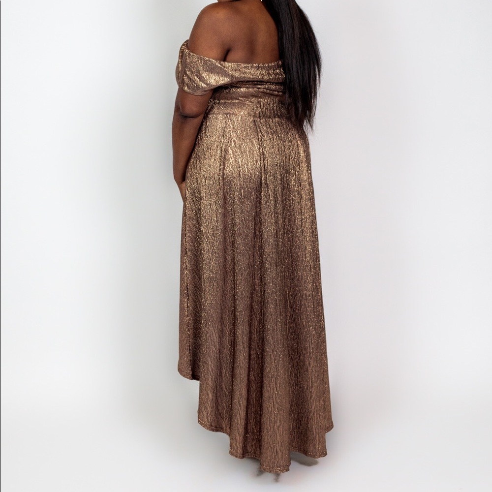 Plus Size ‘Bianca’ Metallic Bardot Dress - Picture 8 of 8